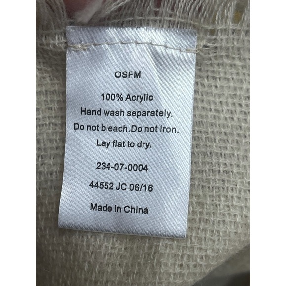 Accessory Depot Plaid blanket scarf with small fringes - Picture 8 of 8